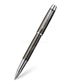 PARKER IM Premium Rollerball Pen Deep Gun Metal Chiselled CT - ปากกาโรลเลอร์บอลป๊ากเกอร์ ไอเอ็มพรีเมี่ยม ดีพกัน เมทัล ชิเซิล ซีที สีเทาดำคลิปเงิน