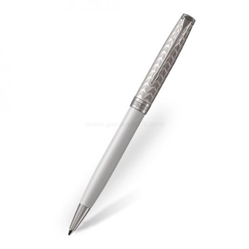 PARKER Sonnet Ballpoint Pen Metal & Pearl Lacquer CT - ปากกาลูกลื่นป๊ากเกอร์ ซอนเน็ต เมทัล แอนด์ เพิร์ล แล็ค ซีที สีขาวคลิปเงิน