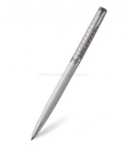 PARKER Sonnet Slim Ballpoint Pen Metal & Pearl Lacquer CT - ปากกาลูกลื่นป๊ากเกอร์ ซอนเน็ต แบบสลิม เมทัล แอนด์ เพิร์ล แล็ค ซีที สีขาวคลิปเงิน