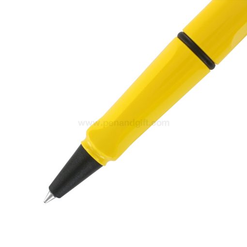 P&G-Lamy-Safari-Mascot-Yellow